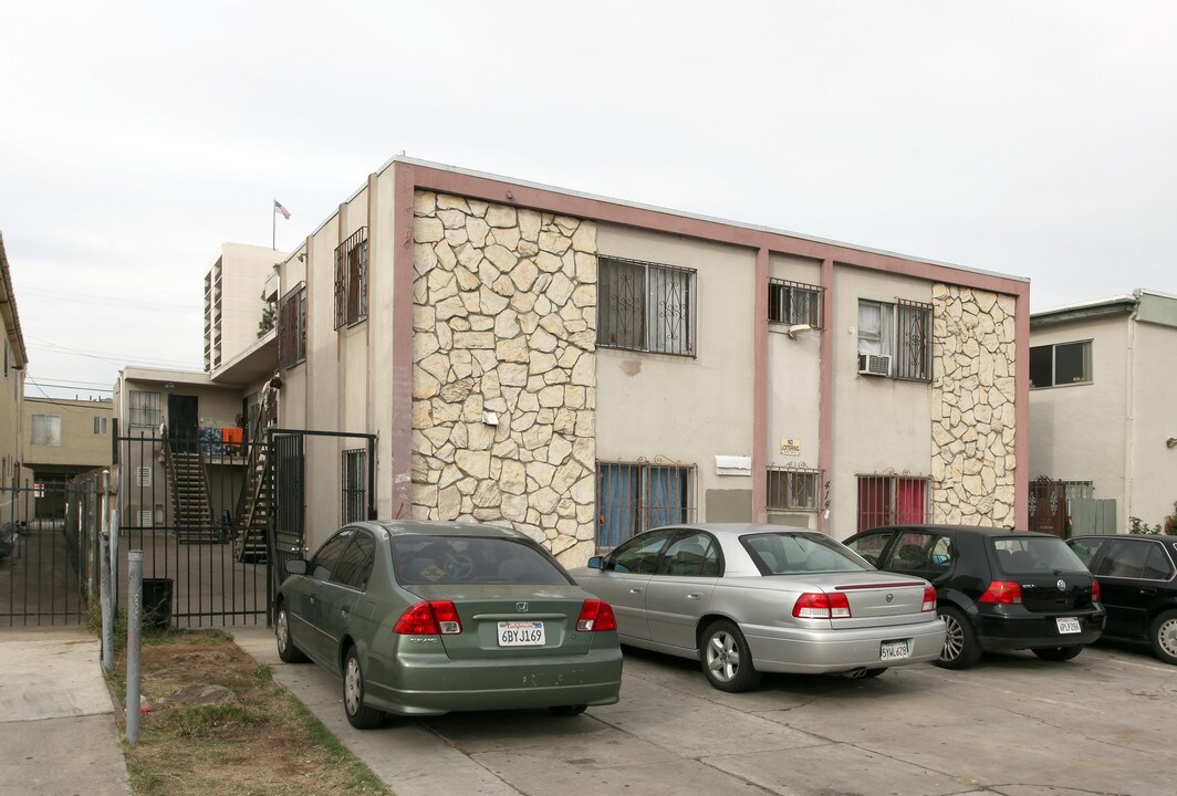 4148 Van Dyke Ave in San Diego, CA - Building Photo