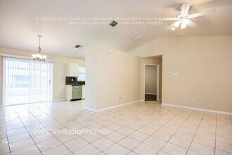 15562 Horseshoe Ln in Ft. Myers, FL - Building Photo - Building Photo