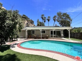 3609 Sapphire Dr in Los Angeles, CA - Building Photo