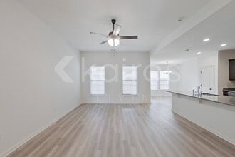 205 Salvat Dr in Lafayette, LA - Building Photo - Building Photo