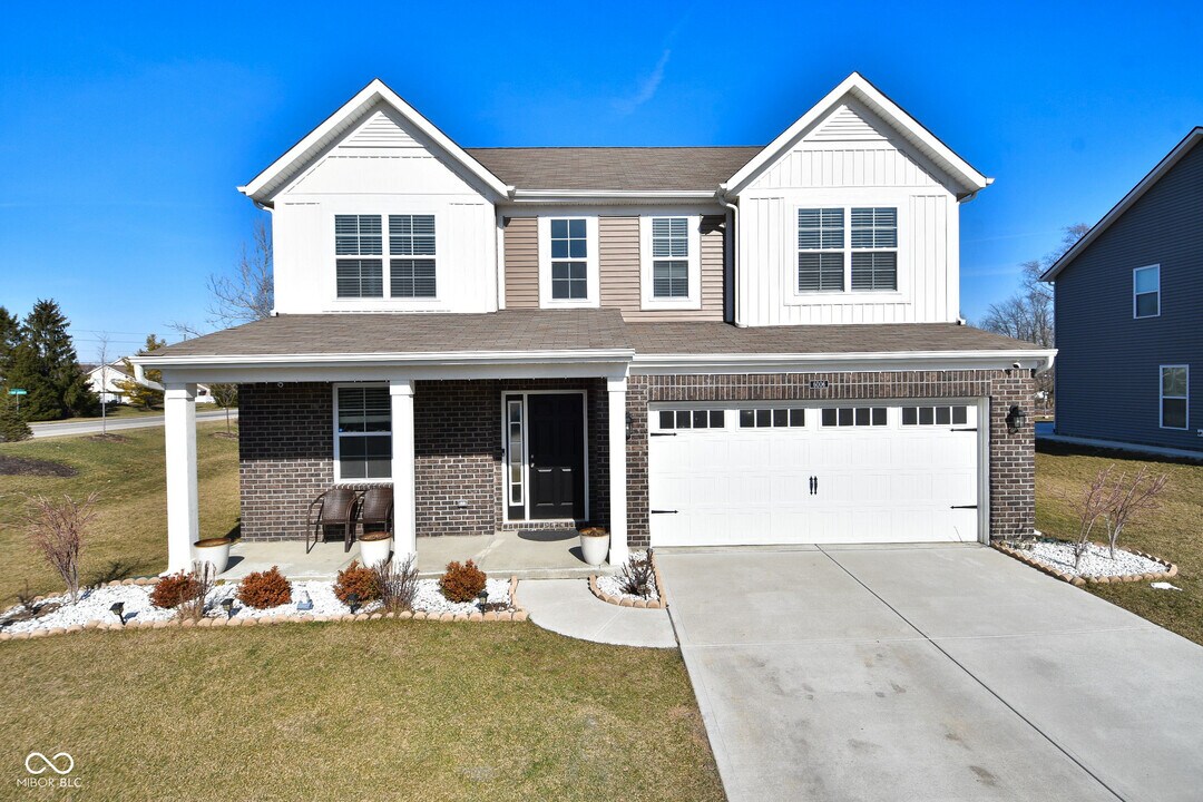 6006 Aspen Meadow Dr in Indianapolis, IN - Building Photo