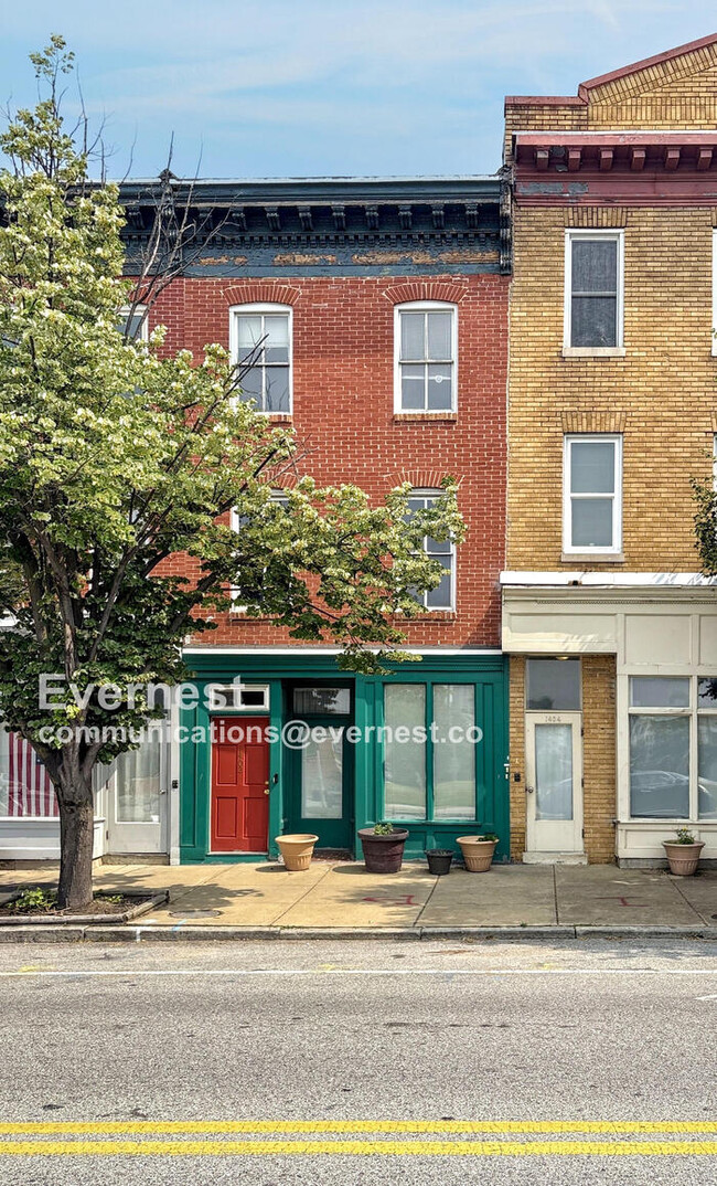 property at 1402 E Baltimore St