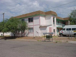 1150-1180 N Alder Ave in Tucson, AZ - Building Photo - Building Photo