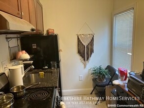 4 Forster St in Somerville, MA - Building Photo - Building Photo