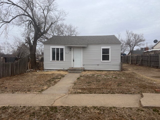 109 S Tennessee St in Amarillo, TX - Building Photo