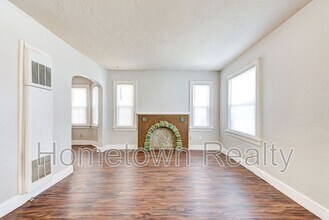 1524 SW Binkley St in Oklahoma City, OK - Building Photo - Building Photo