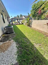 2200 SW 122nd Ave in Miami, FL - Building Photo - Building Photo