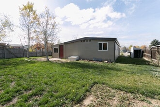 1107 Glen Dale Ct in Dacono, CO - Building Photo - Building Photo