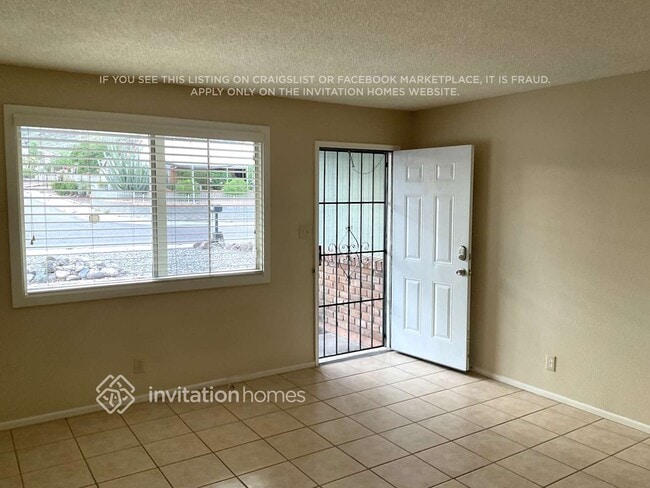 8858 N 13th St in Phoenix, AZ - Building Photo - Building Photo