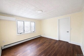 85 S Harrison Ave in Congers, NY - Building Photo - Building Photo