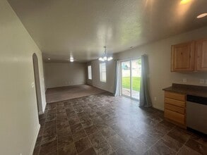 2005 S 750 E in Lehi, UT - Building Photo - Building Photo