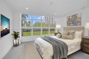 18764 NE 31st Ave in Aventura, FL - Building Photo - Building Photo