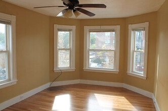 6 Hammer St, Unit 6 in Waltham, MA - Building Photo - Building Photo