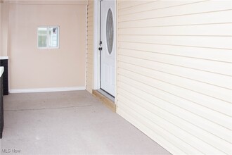 1093 Wilbur Ave in Akron, OH - Building Photo - Building Photo