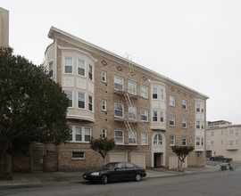 1695 Filbert St in San Francisco, CA - Building Photo - Building Photo