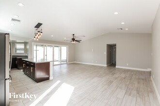 1746 E Redfield Rd in Tempe, AZ - Building Photo - Building Photo