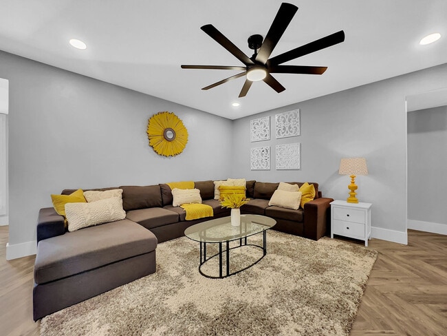 property at 1260 W Los Lagos Vista