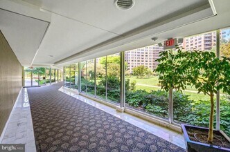 4201 Cathedral Ave NW, Unit 1113 in Washington, DC - Building Photo - Building Photo