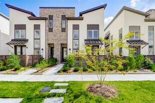 19718 Curved Steel Dr in Cypress, TX - Building Photo