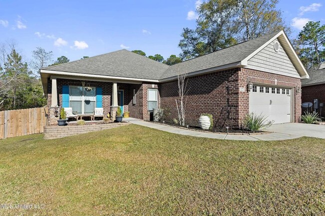 13271 Meadowland Court in Gulfport, MS - Building Photo - Building Photo