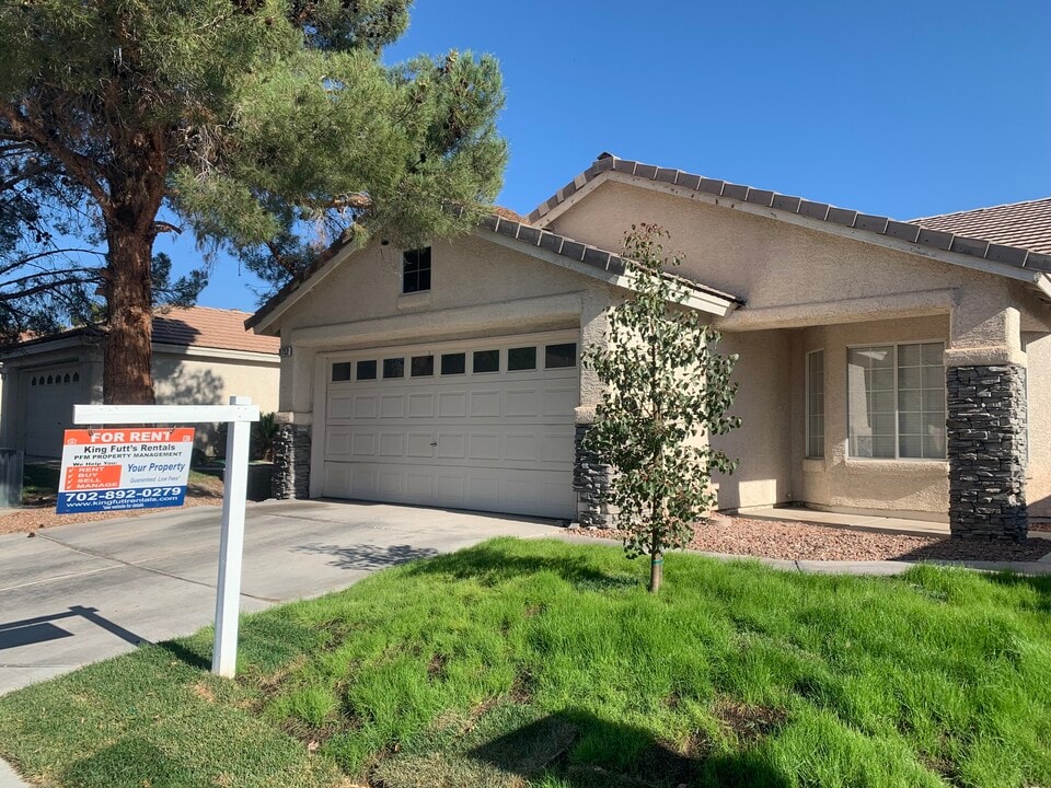 9752 Double Rock Dr in Las Vegas, NV - Building Photo