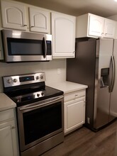 518 S 321st St in Federal Way, WA - Foto de edificio - Building Photo