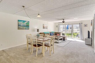 1926 Ocean Shore Blvd in Ormond Beach, FL - Building Photo - Building Photo