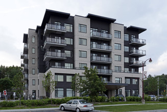 Celestia Condos in Ottawa, ON - Building Photo - Building Photo