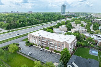 1200 S Prospect Ave in Elmhurst, IL - Building Photo - Building Photo