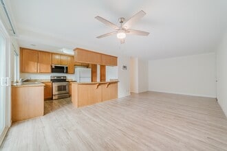 615 Fredricks Ave in Oceanside, CA - Building Photo - Building Photo