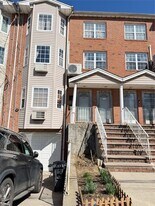 79-29 153rd St in Queens, NY - Building Photo