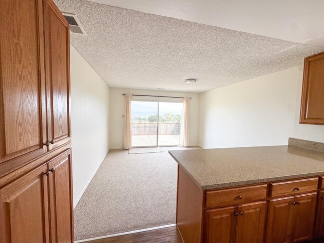 26 Camelot Ct in Daly City, CA - Building Photo - Building Photo