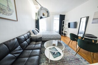 324 E 75th St, Unit SI ID1466393P in New York, NY - Foto de edificio - Building Photo