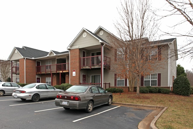 Woodland Park Apartments