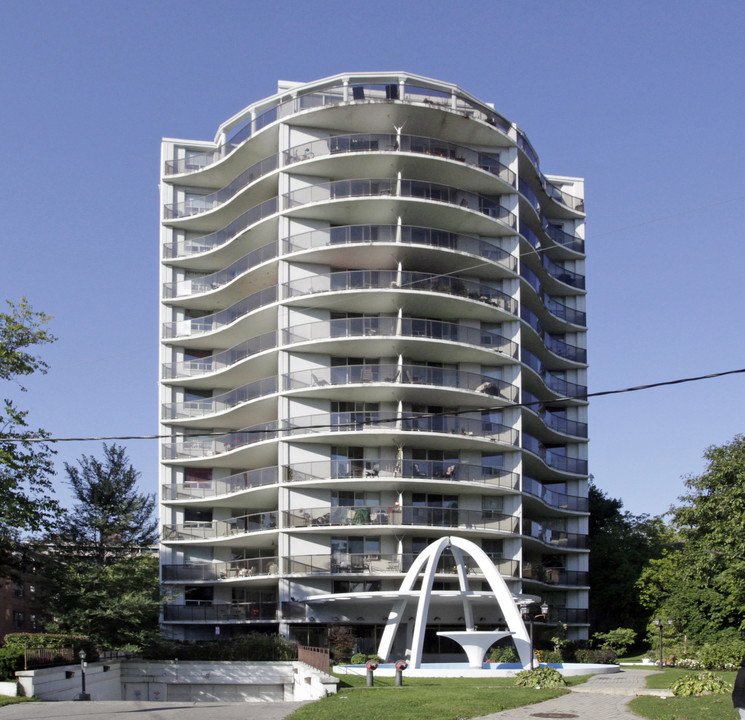 44 Walmer Rd in Toronto, ON - Building Photo