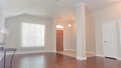 6800 Oak Falls Dr in McKinney, TX - Building Photo - Building Photo
