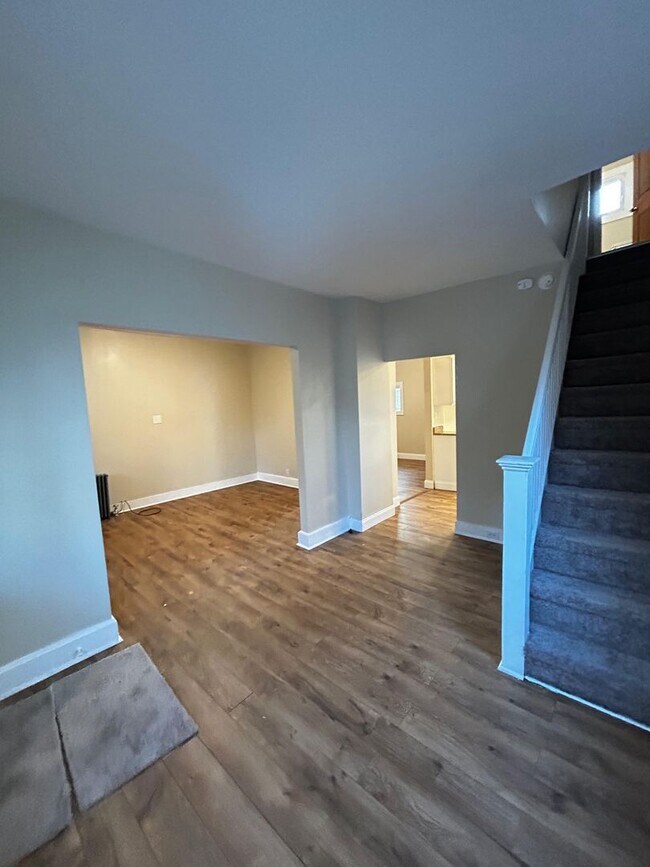 105 Washington St in Carbondale, PA - Building Photo - Building Photo