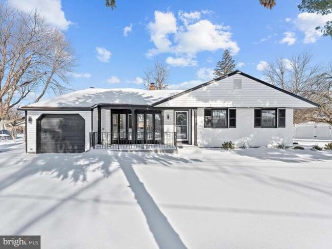 443 Valley Run Dr
