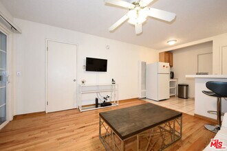 3720 Vinton Ave in Los Angeles, CA - Building Photo - Building Photo