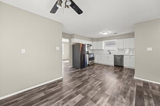 516 Ave E in Bayonne, NJ - Building Photo - Building Photo