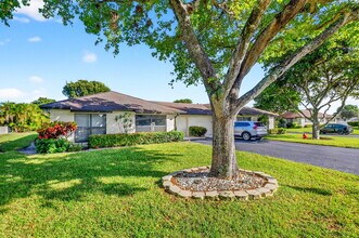 4866 Dovewood Cir in Boynton Beach, FL - Building Photo - Building Photo