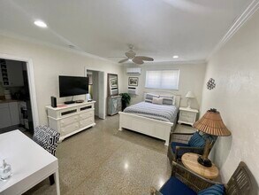 88 S Ocean Blvd, Unit 4 in Delray Beach, FL - Building Photo - Building Photo