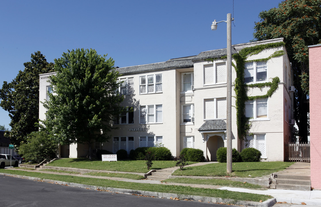 Avalon in Tulsa, OK - Building Photo