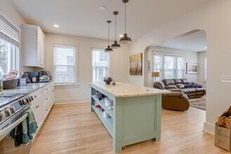 3820 Chicago St in Omaha, NE - Building Photo - Building Photo