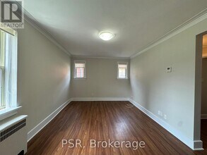 1335 Bayview Ave in Toronto, ON - Building Photo - Building Photo