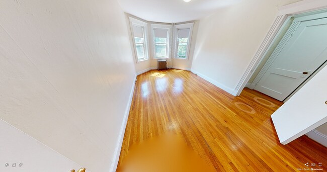 137 Peterborough St, Unit 6 in Boston, MA - Building Photo - Building Photo