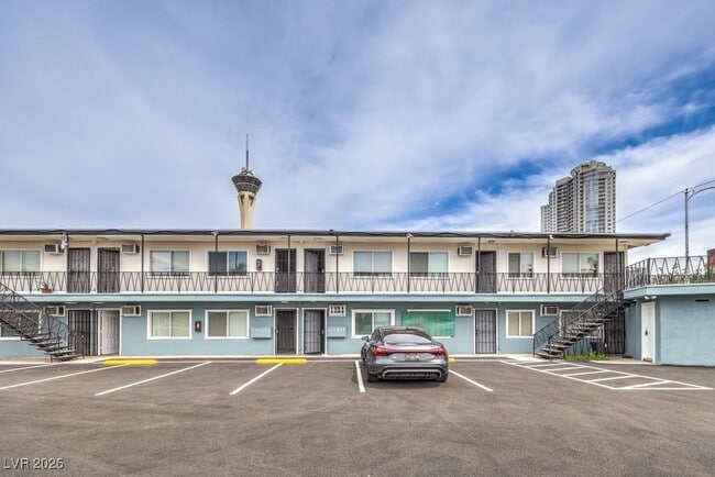 property at 324 W Cleveland Ave