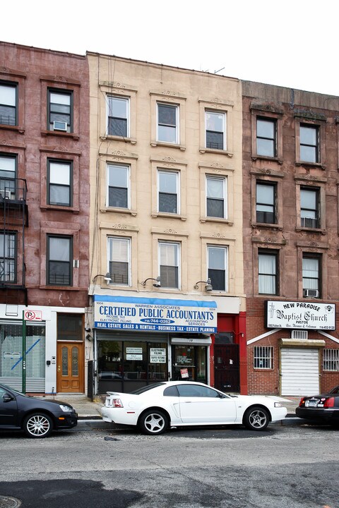 1004 Fulton St in Brooklyn, NY - Building Photo