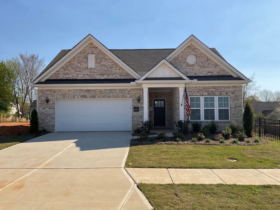 3054 Constitution Ln in Gastonia, NC - Building Photo