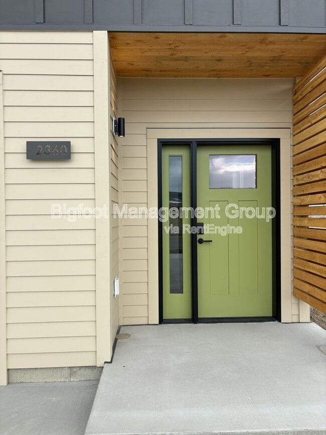 property at 2360 Shorthorn Ave